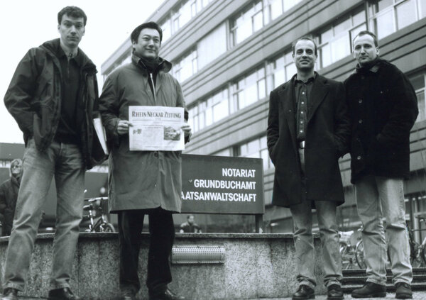 Notarbesuch zur Gründung von ap88 Architekten Partnerschaft am 1.1.1997 in Heidelberg